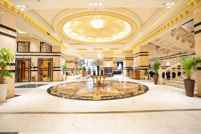 V12 Al Arabia Otel Mekke